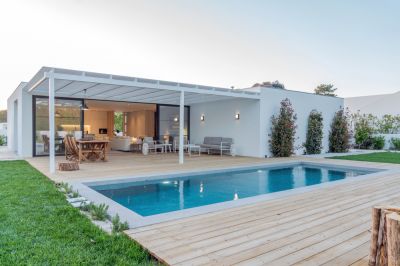 Ensure That Your Pool is In Great Condition When It Comes Time To Reopen!